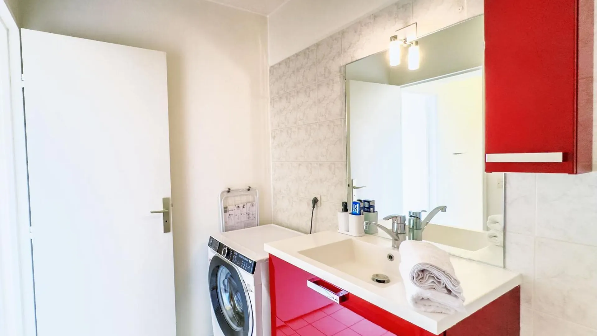 Appartement Confortable Et Lumineux Dans Paris - Coozyhaven Daire