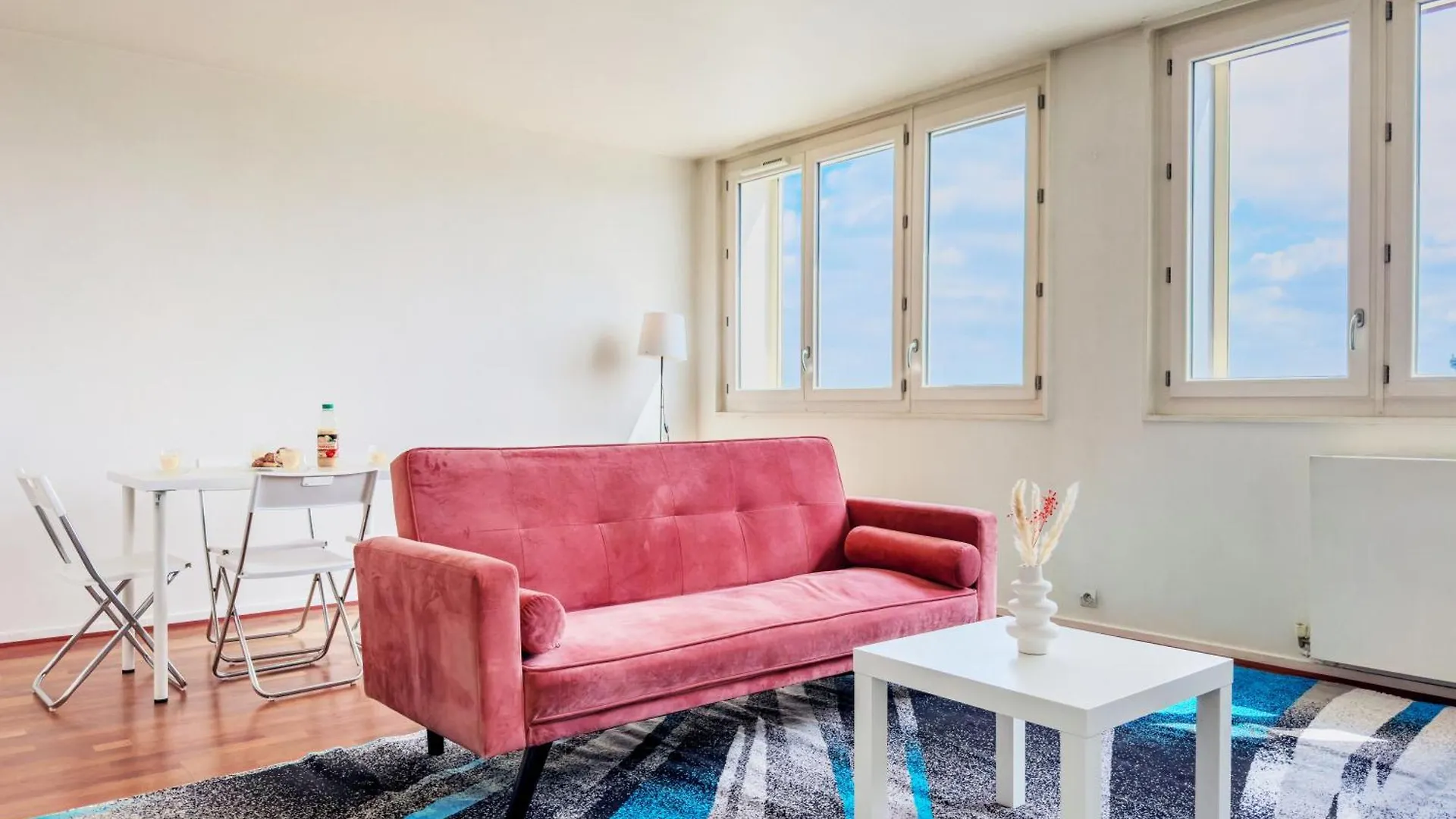 Appartement Confortable Et Lumineux Dans Paris - Coozyhaven 0*,  France